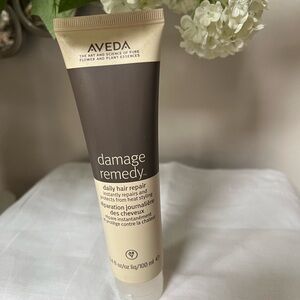 Aveda Damage Remedy Daily Hair Repair